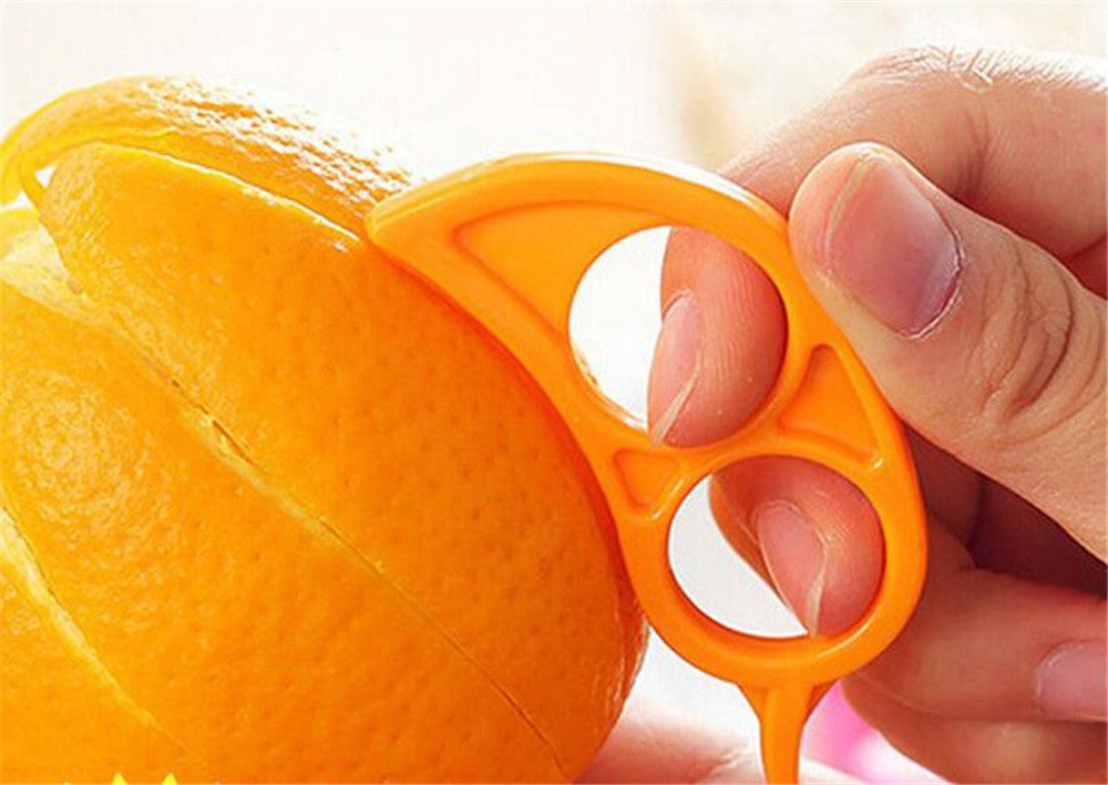 Plastic Orange & Lemon Peeler