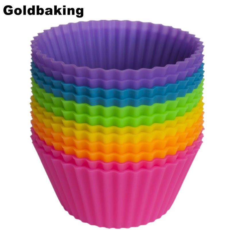 Set of 12 Pieces Round Shaped Silicon Cup Cake Holders